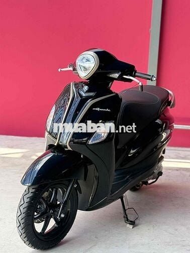 Yamaha Grande ABS 2024 125cc 15.000 km Đen bóng