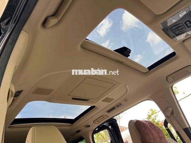 Toyota Alphard 2023 Đen 72 ngàn km
