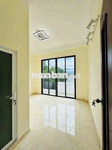 🤝Căn góc 2 Mặt tiền Dương Quảng Hàm 7PN + mặt bằng riêng biệt.  Gần 20