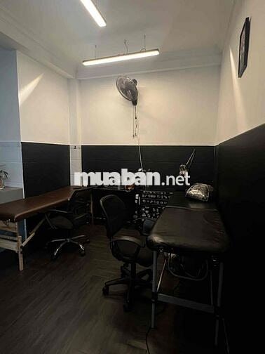 Mình cho thuê studio ở tầng 1 ( 25m2) để kinh doanh giá cả là 9Tr/thán