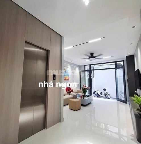  CHỦ NGỘP B..A.N.K GIẢM GẦN 1 TỈ , NHÀ CÓ THANG MÁY THƯƠNG LƯỢNG MẠNH 