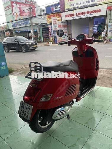 Vespa GTS bstp máy rin chất góp 0đ