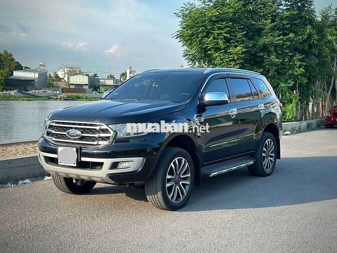 Ford Everest Titanium 2020 2.0L 4x4 Đen