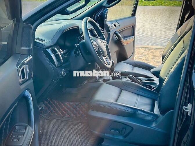 Ford Everest Titanium 2020 2.0L 4x4 Đen