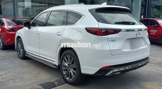 Mazda CX8 AWD Signature 2025 Trắng 300 km