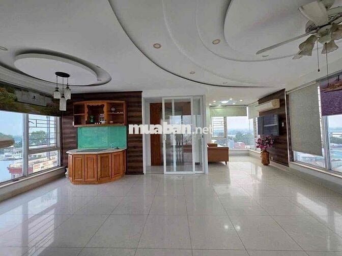 Cho thuê văn phòng, mặt bằng hẻm đường Cách Mạng Tháng Tám, p. Quang V