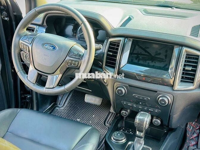 Ford Everest Titanium 2020 2.0L 4x4 Đen