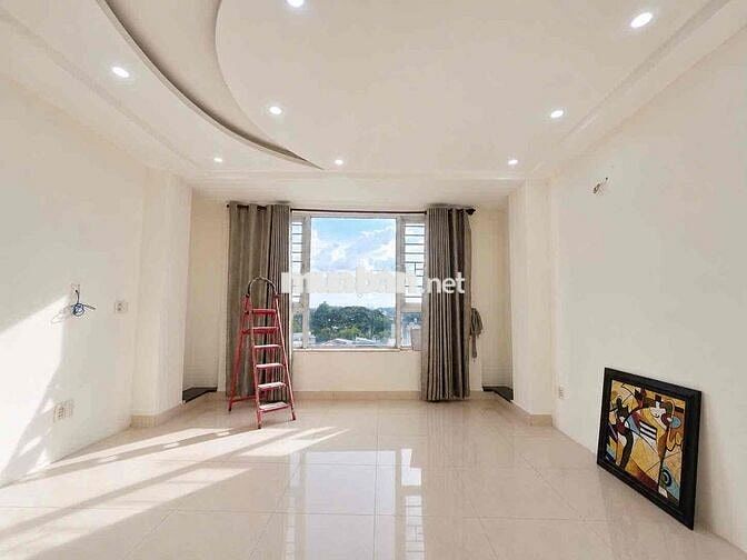 Cho thuê văn phòng, mặt bằng hẻm đường Cách Mạng Tháng Tám, p. Quang V