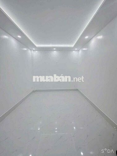 Nhà 2 lầu 2 phòng hẻm Hoàng Quốc Việt