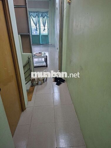 Phòng cho thuê 24 m2 lầu 1 có tolet riêng, có ban công