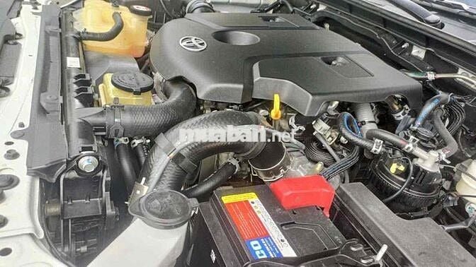 Toyota Fortuner Legender 2021 Trắng 68000 km