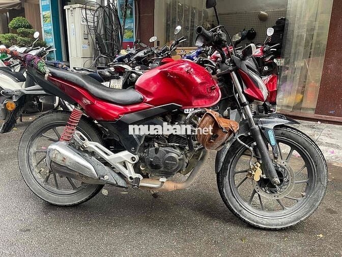 Honda CBF 125 cc côn tay màu Đỏ