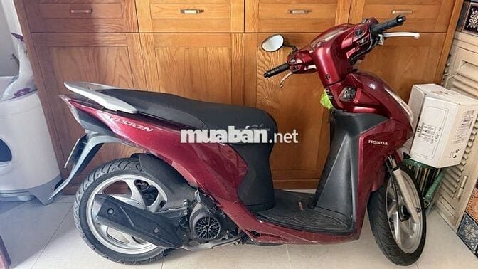 Honda Vision  màu Đỏ