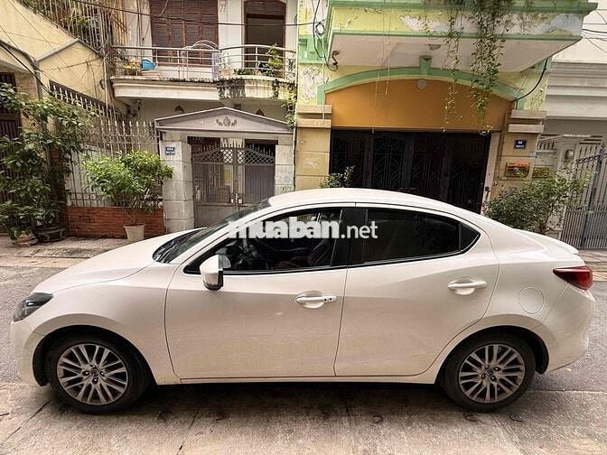 Mazda Mazda 2 Luxury 2021 Trắng