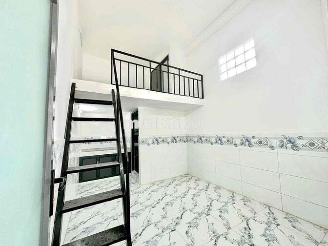 CHO THUÊ PHÒNG GÁC GIÁ RẺ HƯƠNG LỘ 2 GẦN LÊ VĂN QUỚI NGÃ TƯ 4 Xã