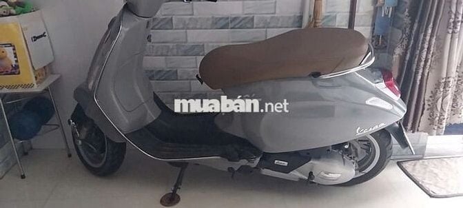 Piaggio Vespa 125cc 2022 Xám 10000 km