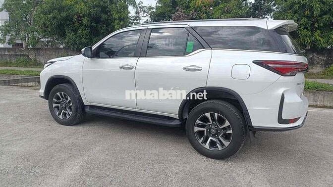 Toyota Fortuner Legender 2021 Trắng 68000 km
