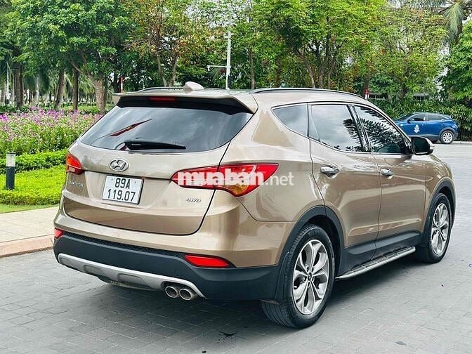 BÁN SANTAFE 2.4L FULL XĂNG 2015 ĐI CHUẨN 9,3 VẠN