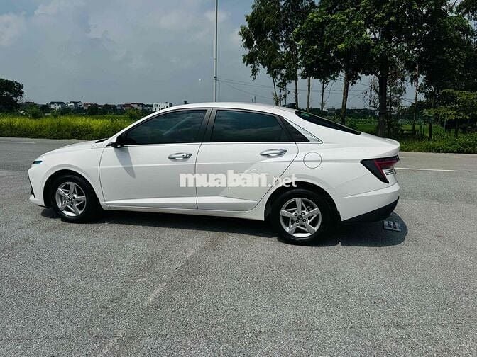Hyundai Accent 2024 1.5AT đặc biệt Trắng Tự động