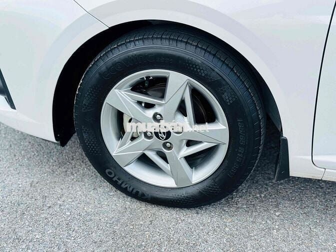 Hyundai Accent 2024 1.5AT đặc biệt Trắng Tự động