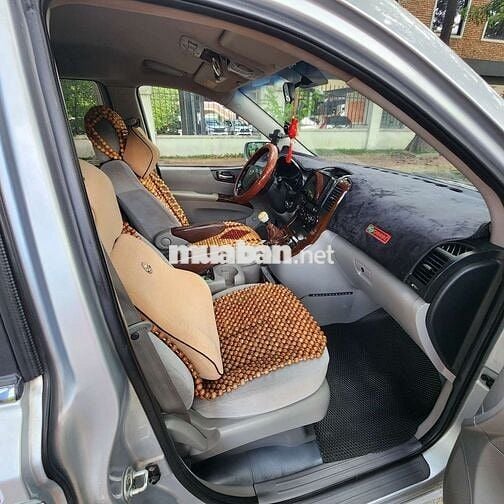 Kia Carnival 8 chỗ Dk 2010 nhập Hàn