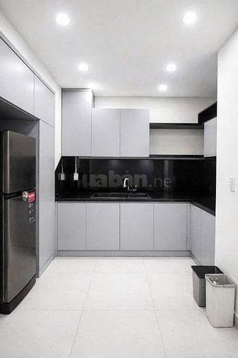 Cho thuê chung cư cao cấp Nguyễn Kim-Nhật Tảo, 3PN giá 14tr5/th