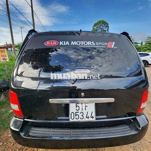Kia Carnival 7 chỗ Xăng màu Đen