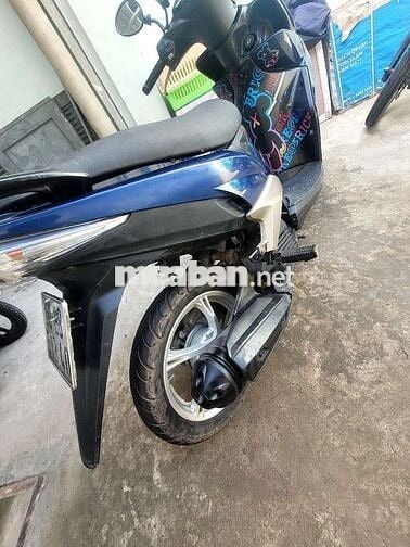 Yamaha Luvias FI 2015 Xanh đen