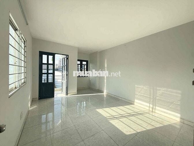 KHAI TRƯƠNG PHÒNG CÓ BAN CÔNG MỚI XÂY, HẺM 1056 HUỲNH TẤN PHÁT