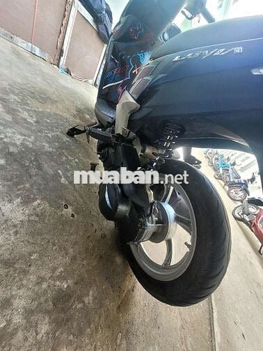 Yamaha Luvias FI 2015 Xanh đen