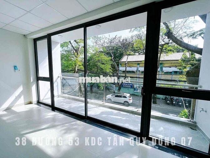 CHO THUÊ NHÀ MỚI 6x20 - THANG MÁY - 50 triệu