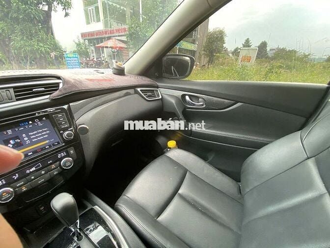 Nissan X-Trail 2.0 SL Vseries T10.2018 xanh đen.CC