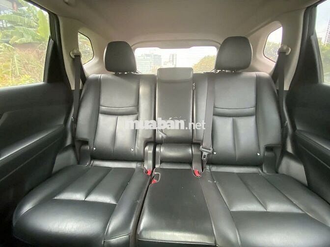 Nissan X-Trail 2.0 SL Vseries T10.2018 xanh đen.CC