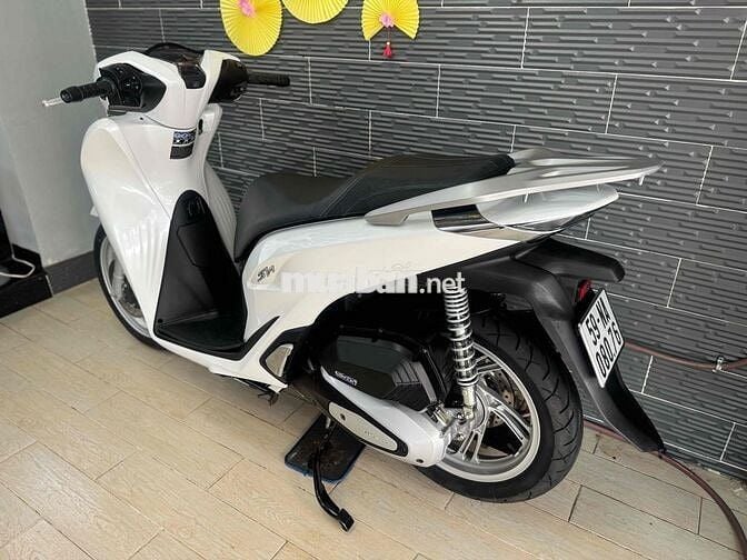 Honda SH150 2021 Trắng 8.000 km