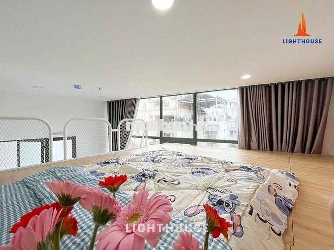 PHÒNG CÓ GÁC - CỬA SỔ TRỜI LỚN - FULL NỘI THẤT