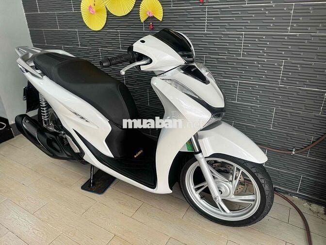 Honda SH150 2021 Trắng 8.000 km