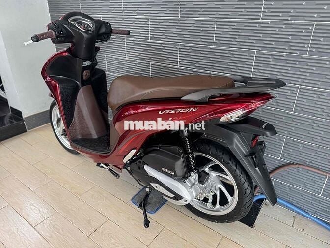 Honda Vision 2025 Cao Cấp màu Đỏ 5.000km
