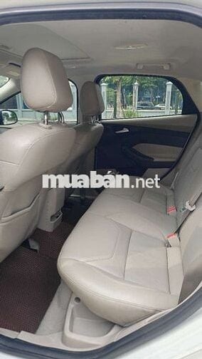 Ford Focus Titanium 2016 Trắng 79.4xx km