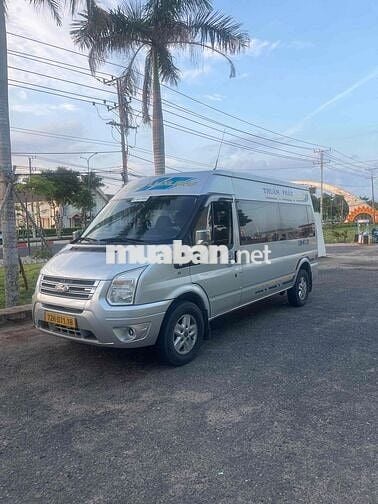 Ford Transit 2017 16 chỗ Bạc