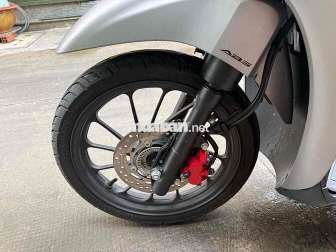 Honda SH Mode 2024 Bạc 19k km BSTP