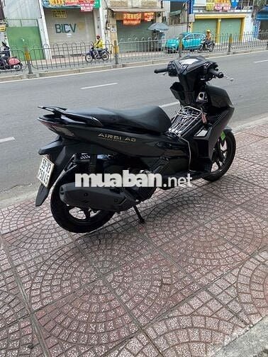 Honda Air Blade 125 4V 2023 Đen nhám 26000 km