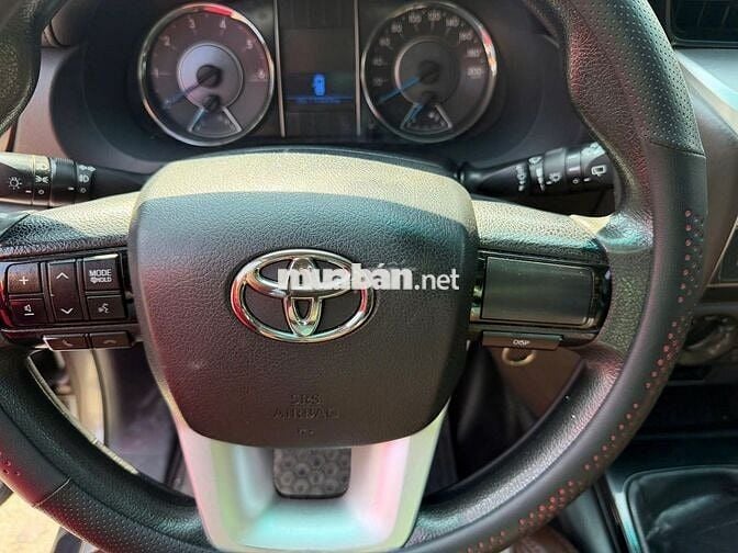 Chính chủ Toyota Fortuner 2017MT máy dầu