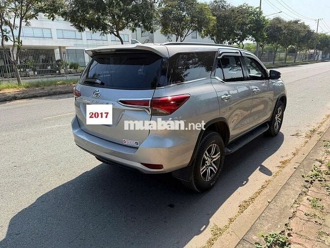Chính chủ Toyota Fortuner 2017MT máy dầu