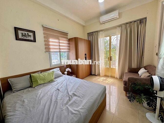 CHDV - FULL NỘI THẤT - GẦN ĐẦM SEN, Q11,10,5,6….