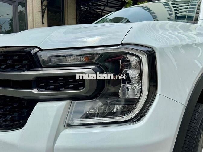 Ford Ranger XLS 4x2 AT 2024 50000 km Trắng