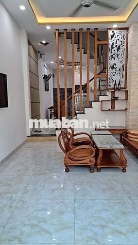 NHÀ Ở KINH DOANH - 4 PHÒN NGỦ - KHU BÀN CỜ TRUNG TÂM NHA TRANG