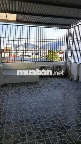 NHÀ Ở KINH DOANH - 4 PHÒN NGỦ - KHU BÀN CỜ TRUNG TÂM NHA TRANG