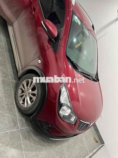 VinFast Fadil đỏ 4 vạn