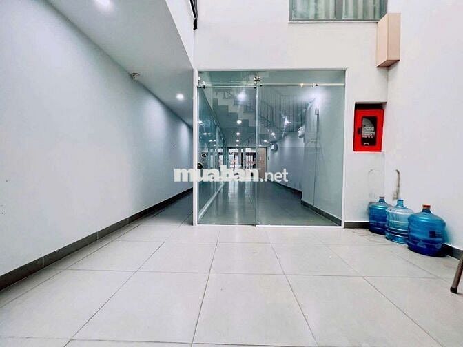 Mặt bằng Trệt + Lửng 81m2 Mặt tiền Phạm Thế Hiển kế Cầu Nguyễn Văn Cừ