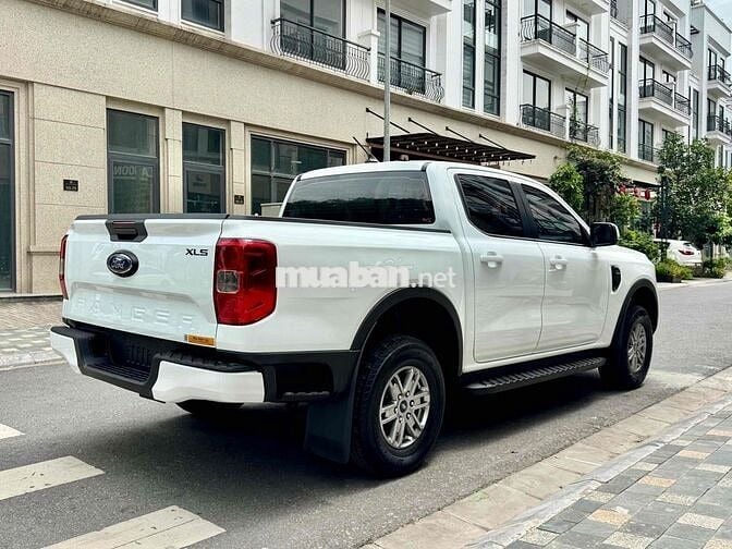Ford Ranger XLS 4x2 AT 2024 50000 km Trắng